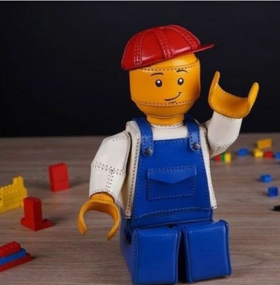 Выкройка кожаная фигурка строители в стиле конструктора LEGO